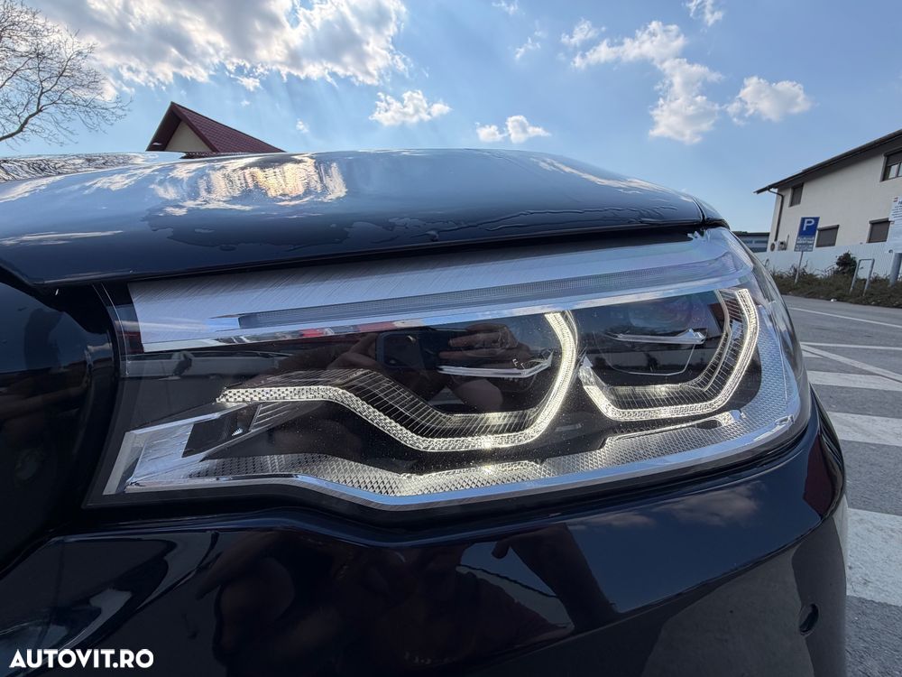 BMW Seria 5 520d AT - 11