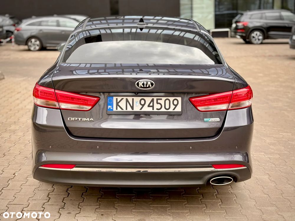 Kia Optima 1.7 CRDI L DCT - 9