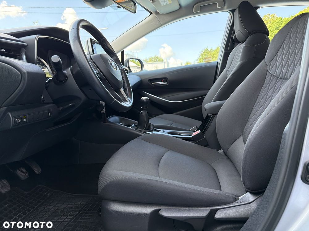 Toyota Corolla - 9