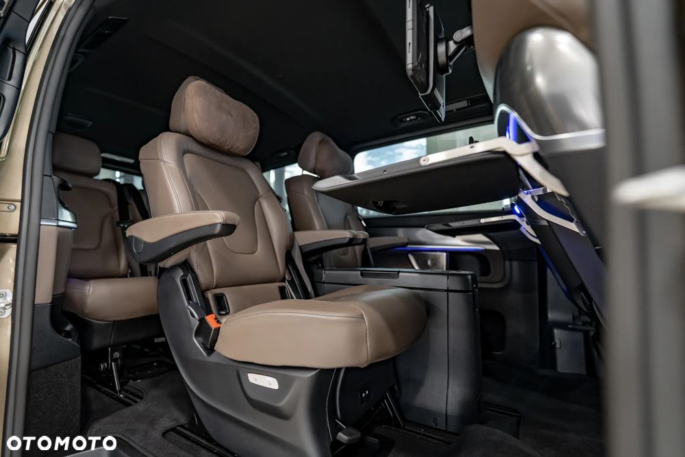 Mercedes-Benz Klasa V 300 d 4-Matic 9G-Tronic Exclusive (ekstra dł) - 35