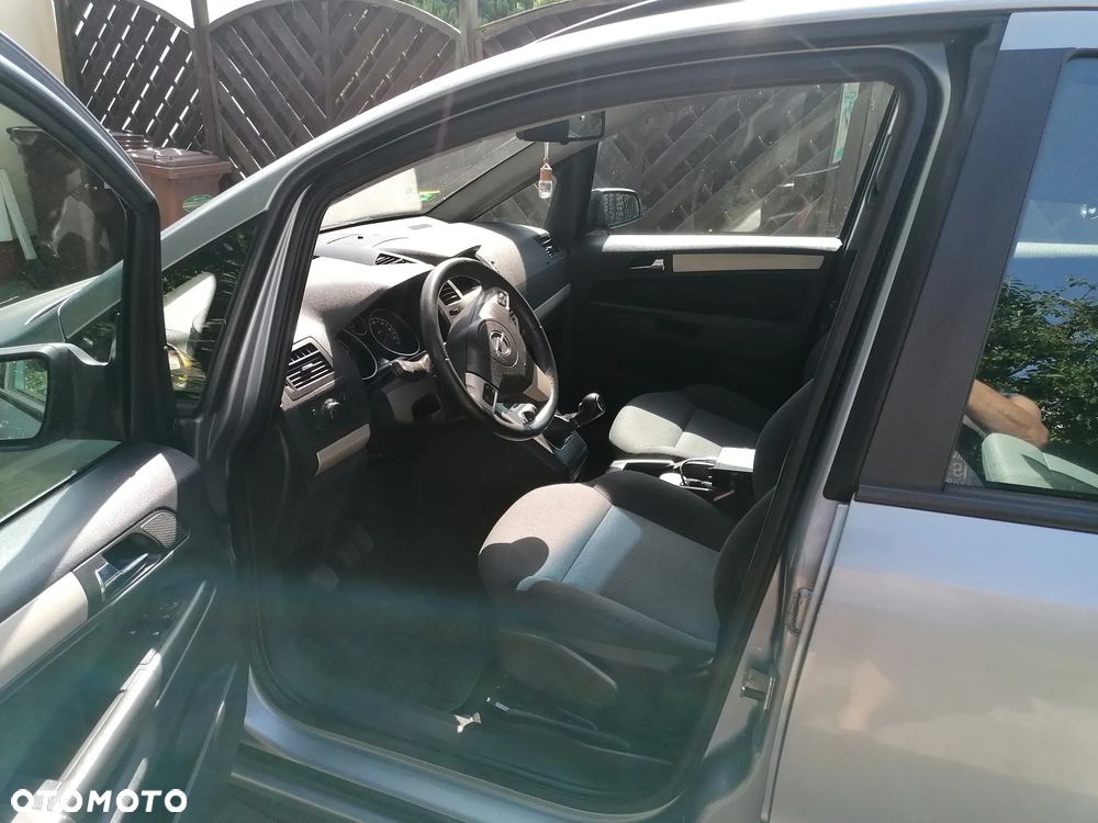 Opel Zafira 1.7 CDTI - 11