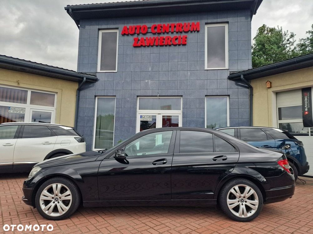 Mercedes-Benz Klasa C 180 BlueEFFICIENCY 7G-TRONIC Avantgarde - 6