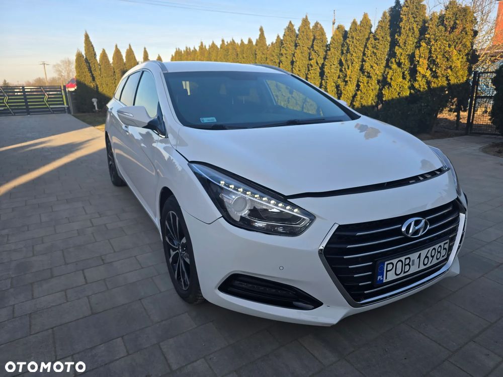 Hyundai i40 Kombi 1.7 CRDi DCT Style - 1