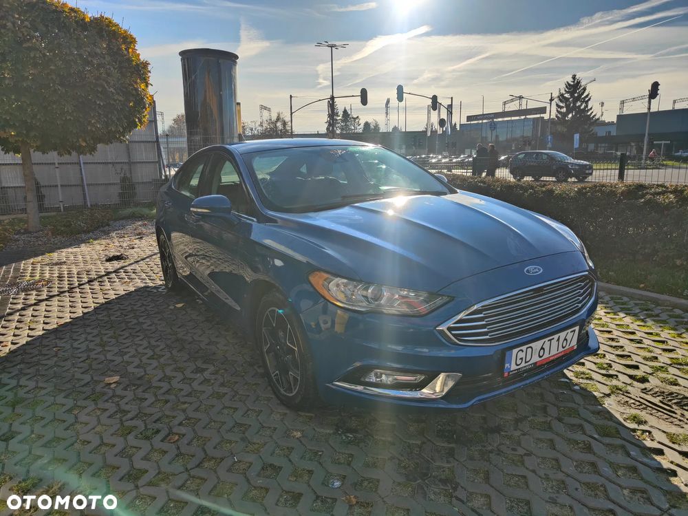 Ford Fusion - 5