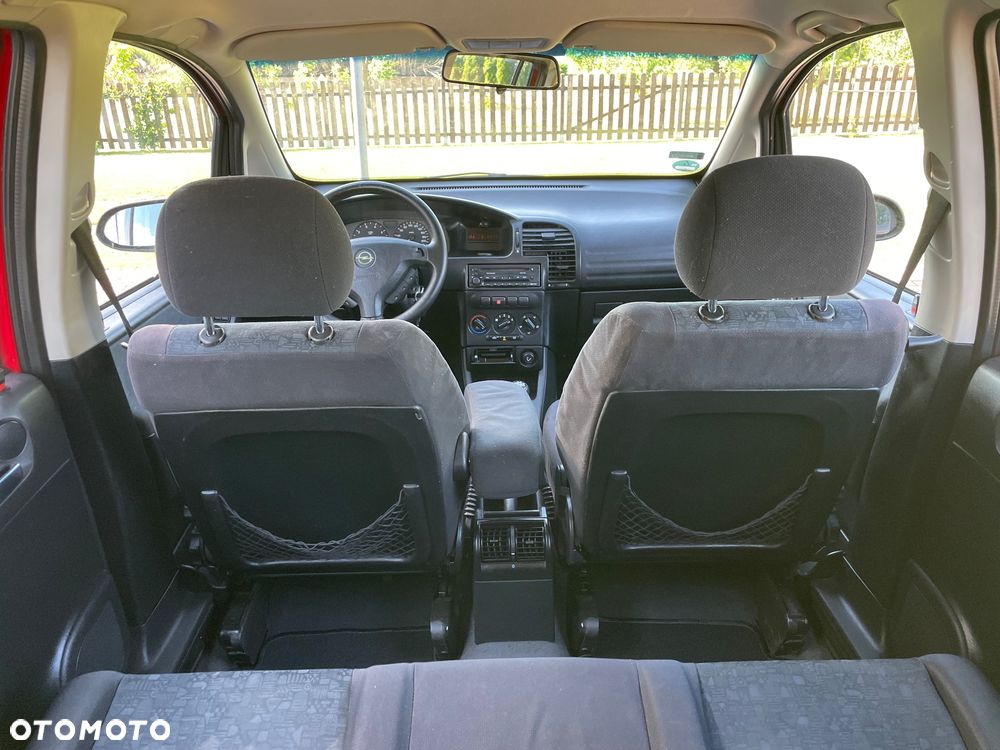 Opel Zafira 1.6 16V Elegance - 24
