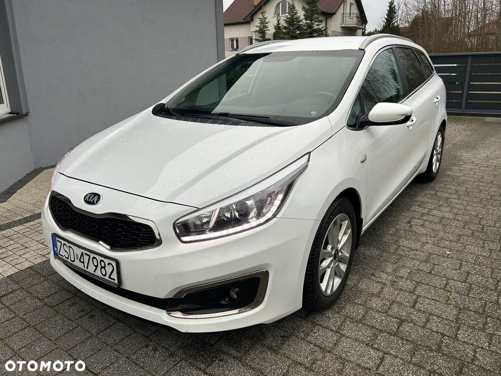 Kia Ceed 1.6 CRDi 136 ISG GT Line - 21