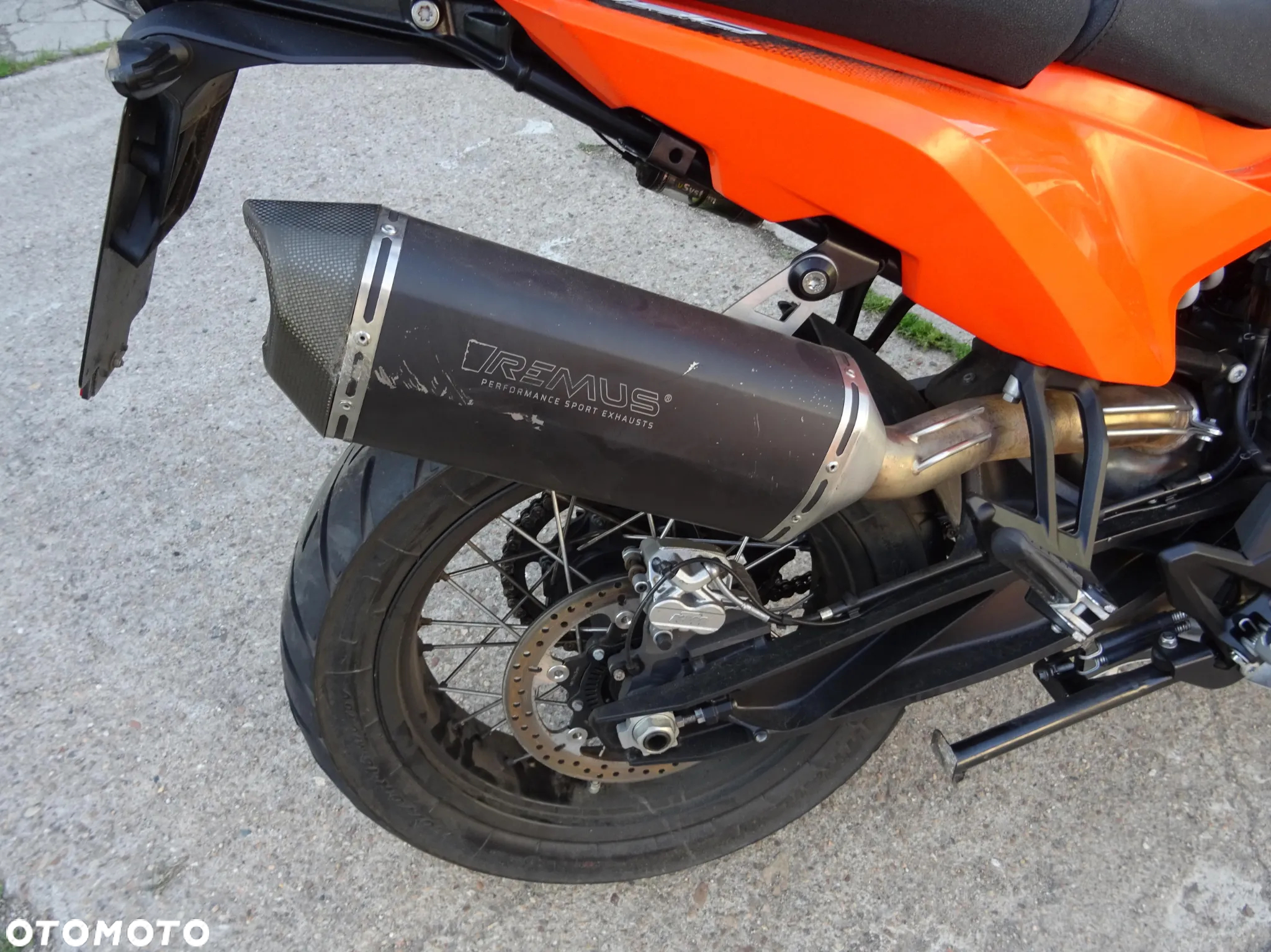 KTM Adventure - 12