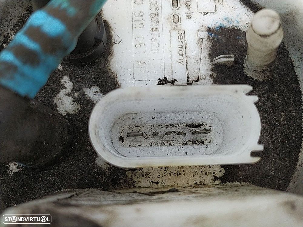 Bomba / Boia Deposito Combustivel Gasolina Seat Leon (1P1) - 4