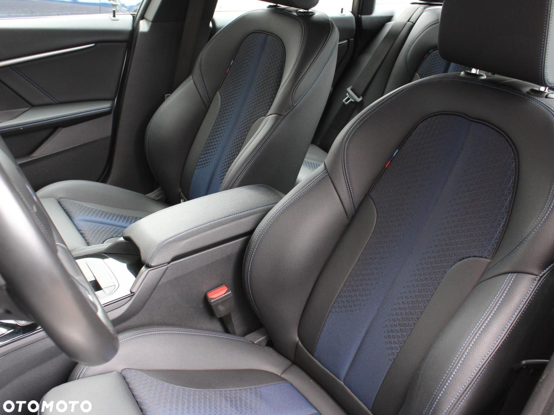 BMW Seria 2 - 8
