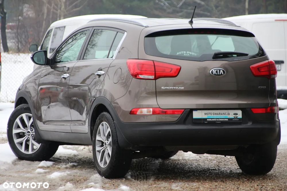 Kia Sportage 1.7 CRDI 2WD ISG Dream-Team Edition - 12