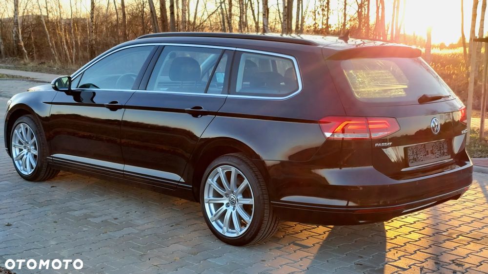 Volkswagen Passat - 14