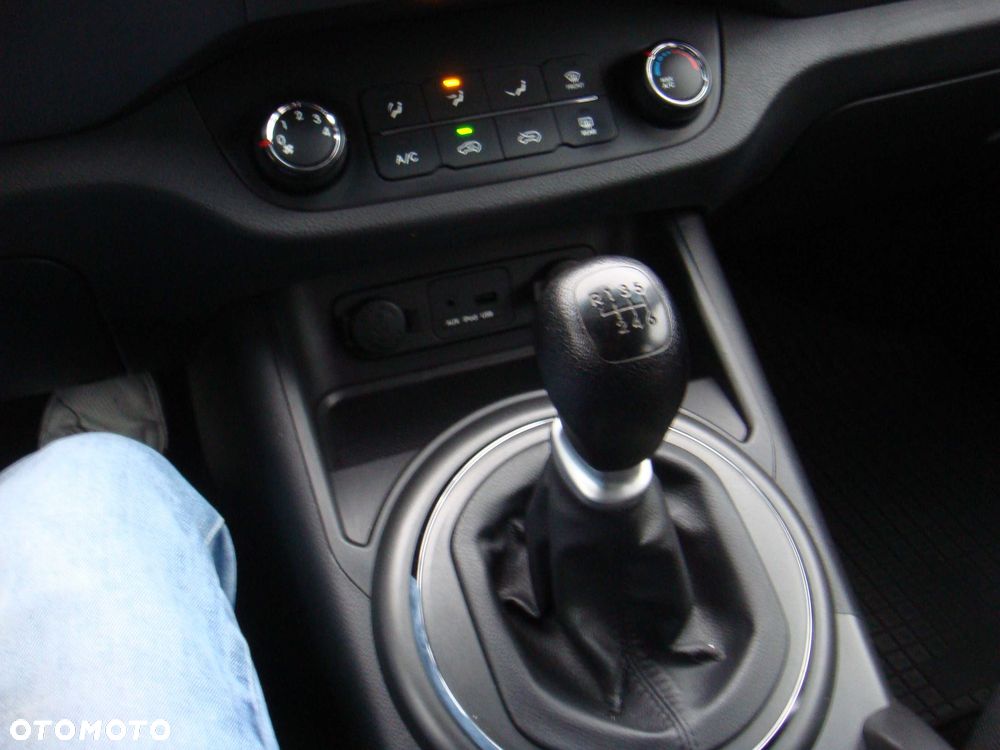 Kia Sportage - 9