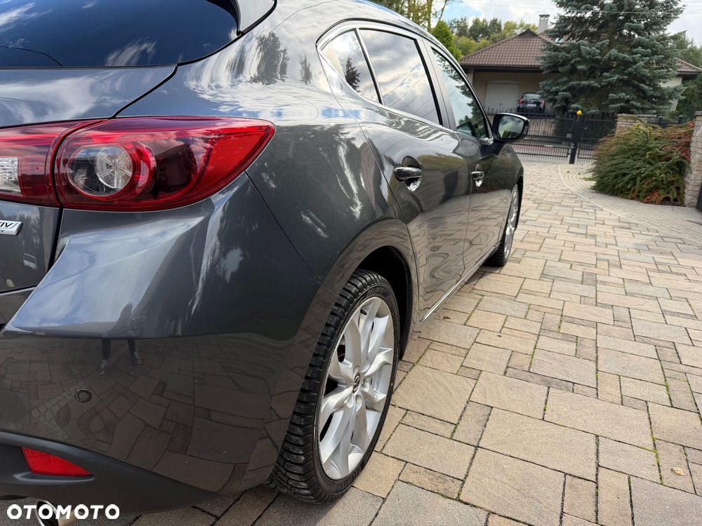 Mazda 3 - 10
