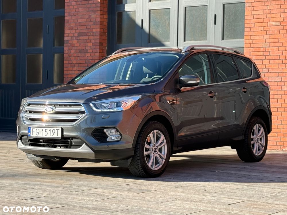 Ford Kuga - 3