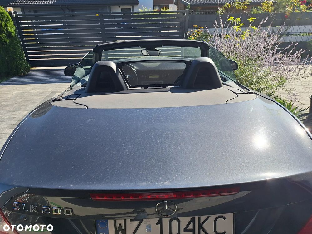 Mercedes-Benz SLK 200 (BlueEFFICIENCY) - 6