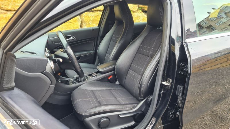 Mercedes-Benz A 200 CDi BE Urban - 23
