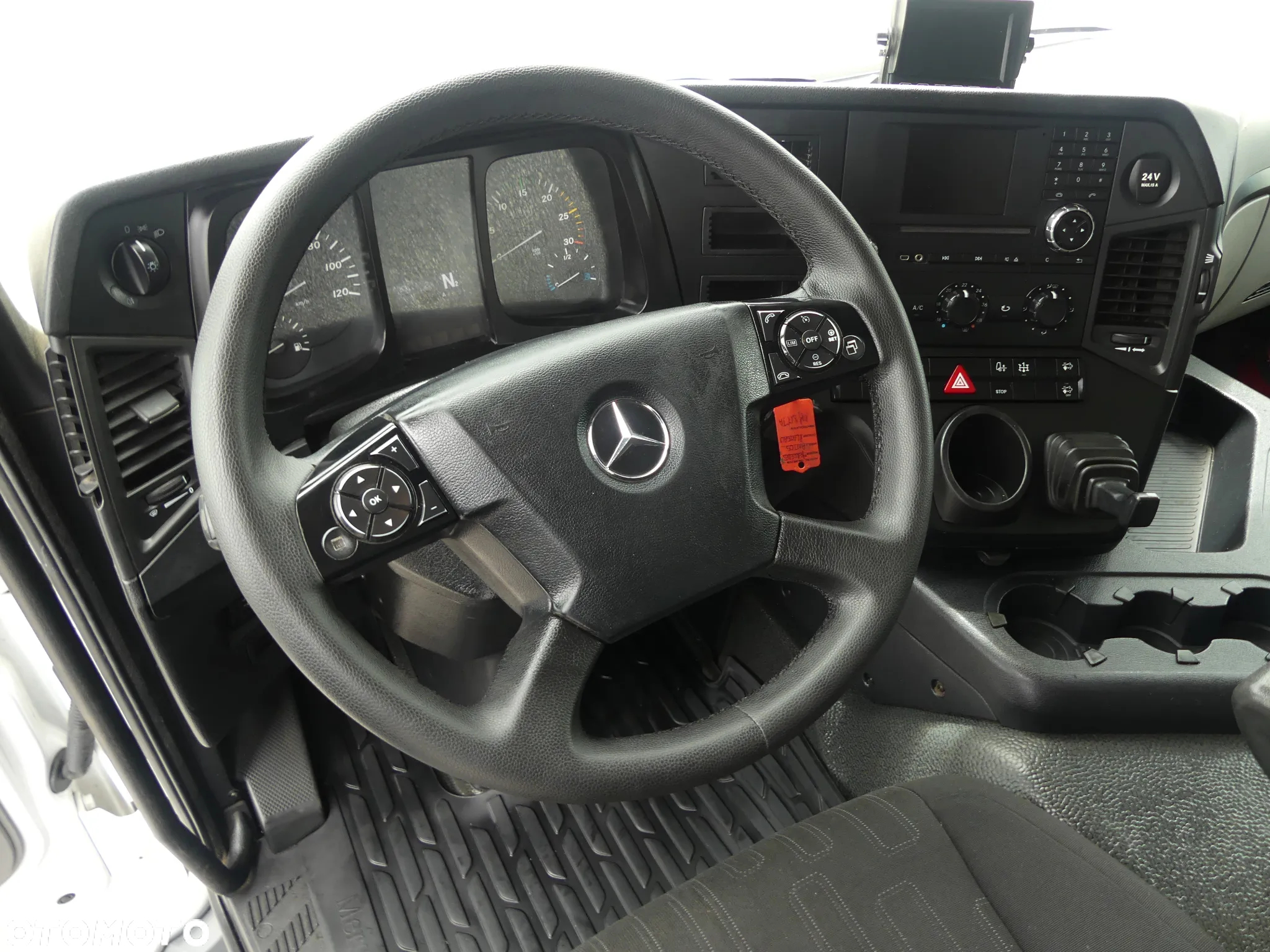 Mercedes-Benz ANTOS 1827 / HDS EFFER 165  / PILOT / EURO 6 / - 28