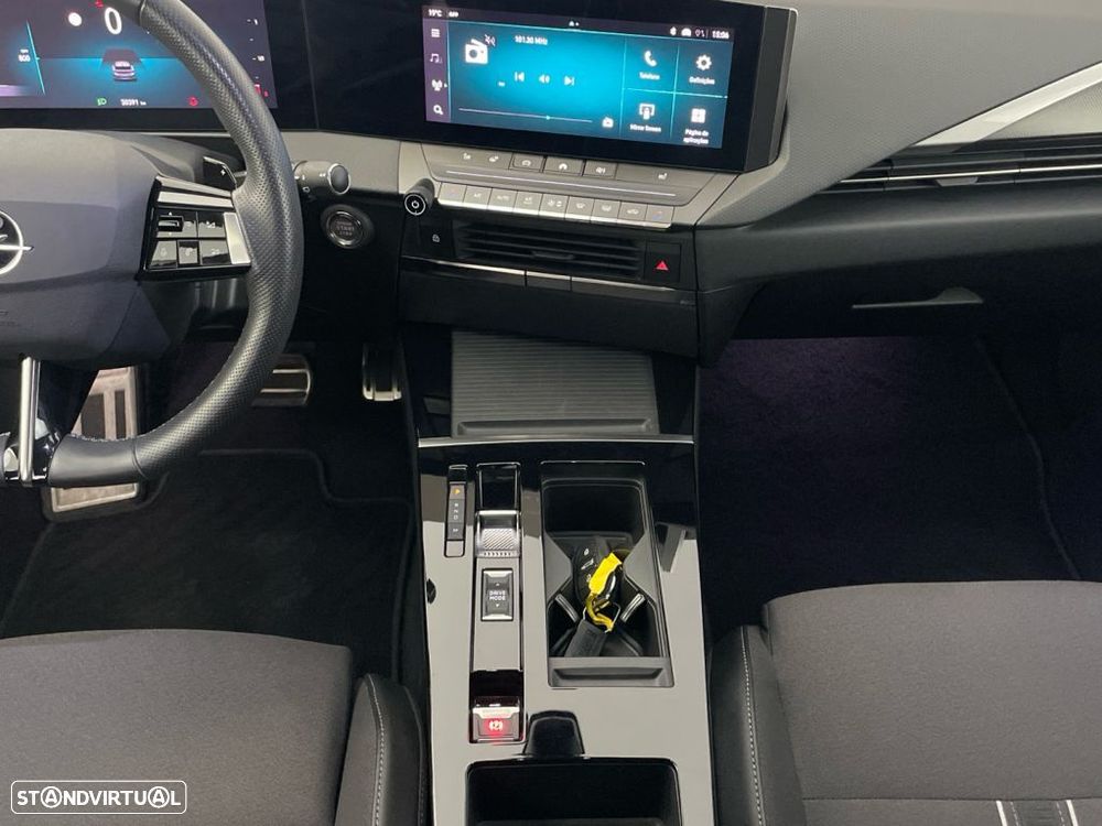 Opel Astra 1.5 D GS Line Aut. - 15