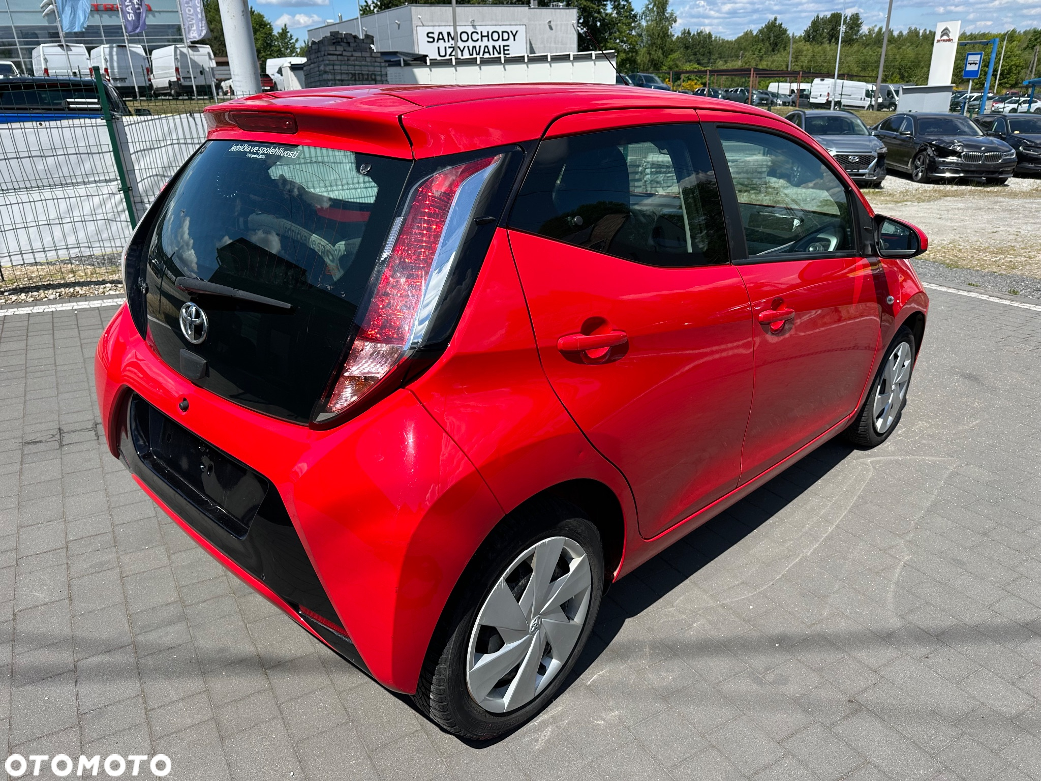 Toyota Aygo x-play - 15