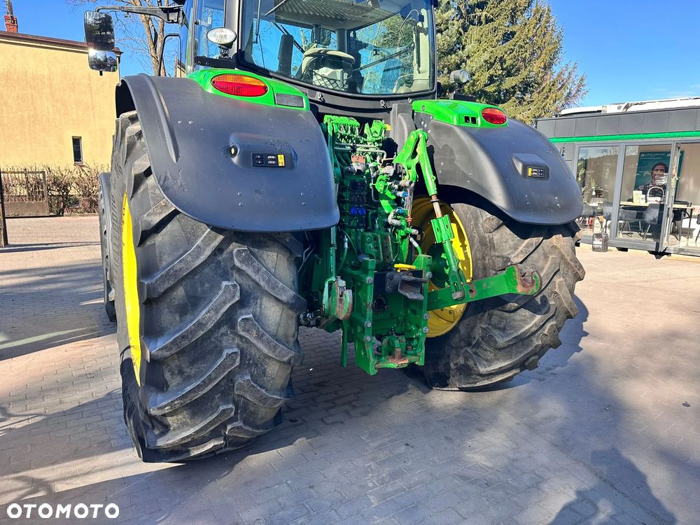John Deere 6195R Command Pro Premium - 12