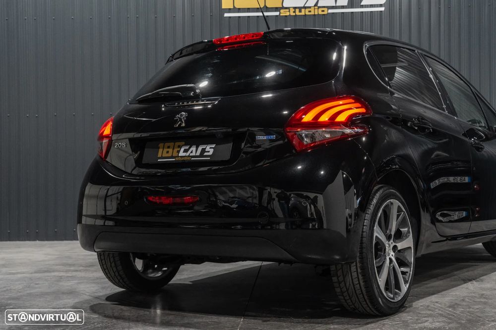 Peugeot 208 1.6 BlueHDi GT Line - 45