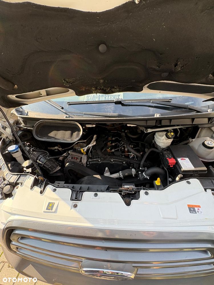 Ford Transit Connect - 9