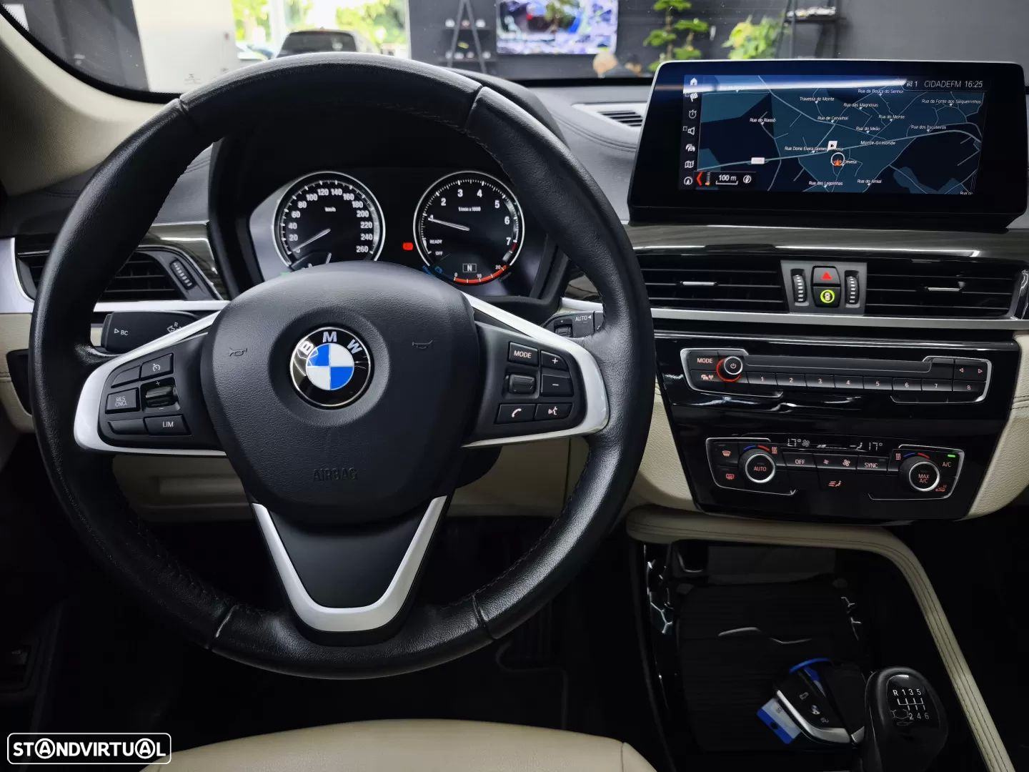 BMW X1 18 i sDrive xLine - 27