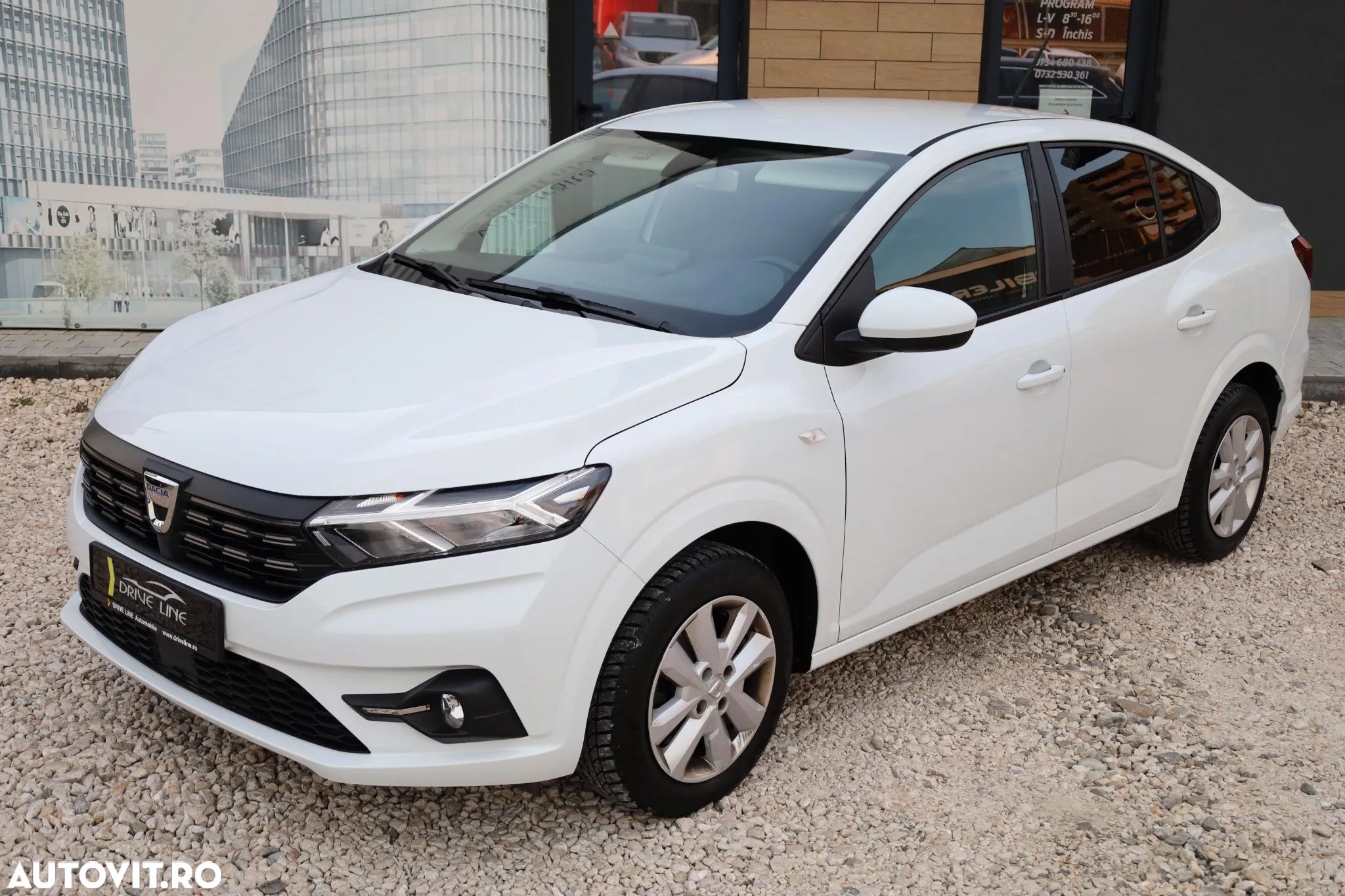 Dacia Logan - 1