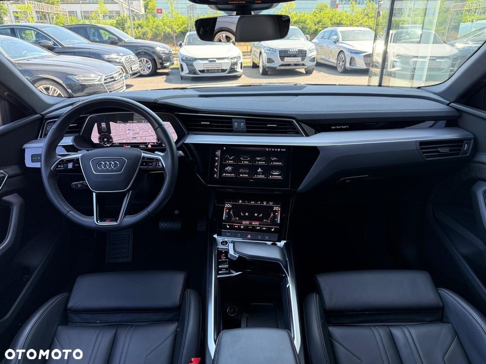 Audi e-tron Sportback - 18