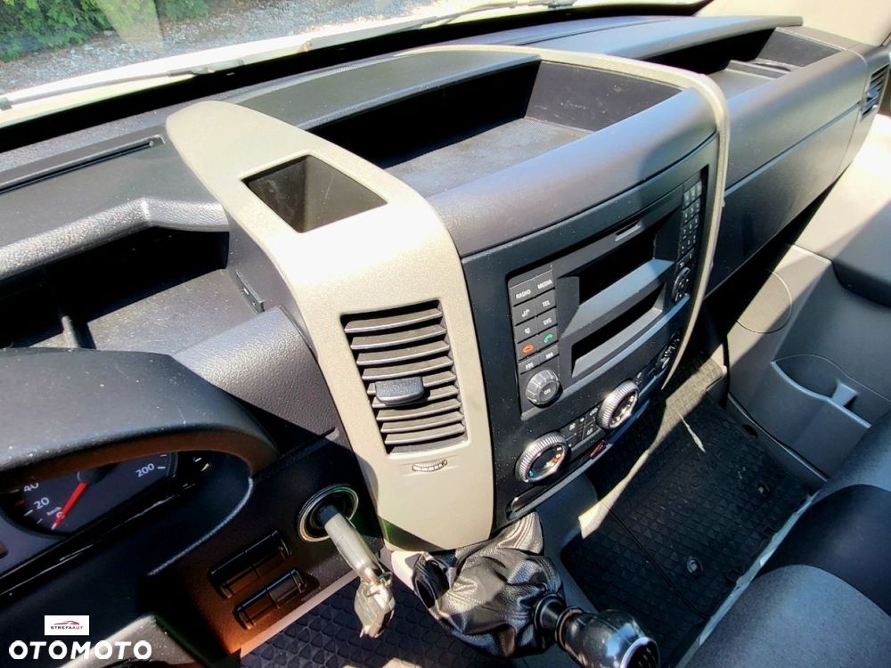 Volkswagen CRAFTER - 12