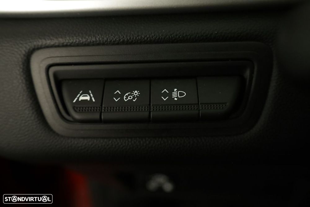 Renault Captur 1.0 TCe Techno Bi-Fuel - 19