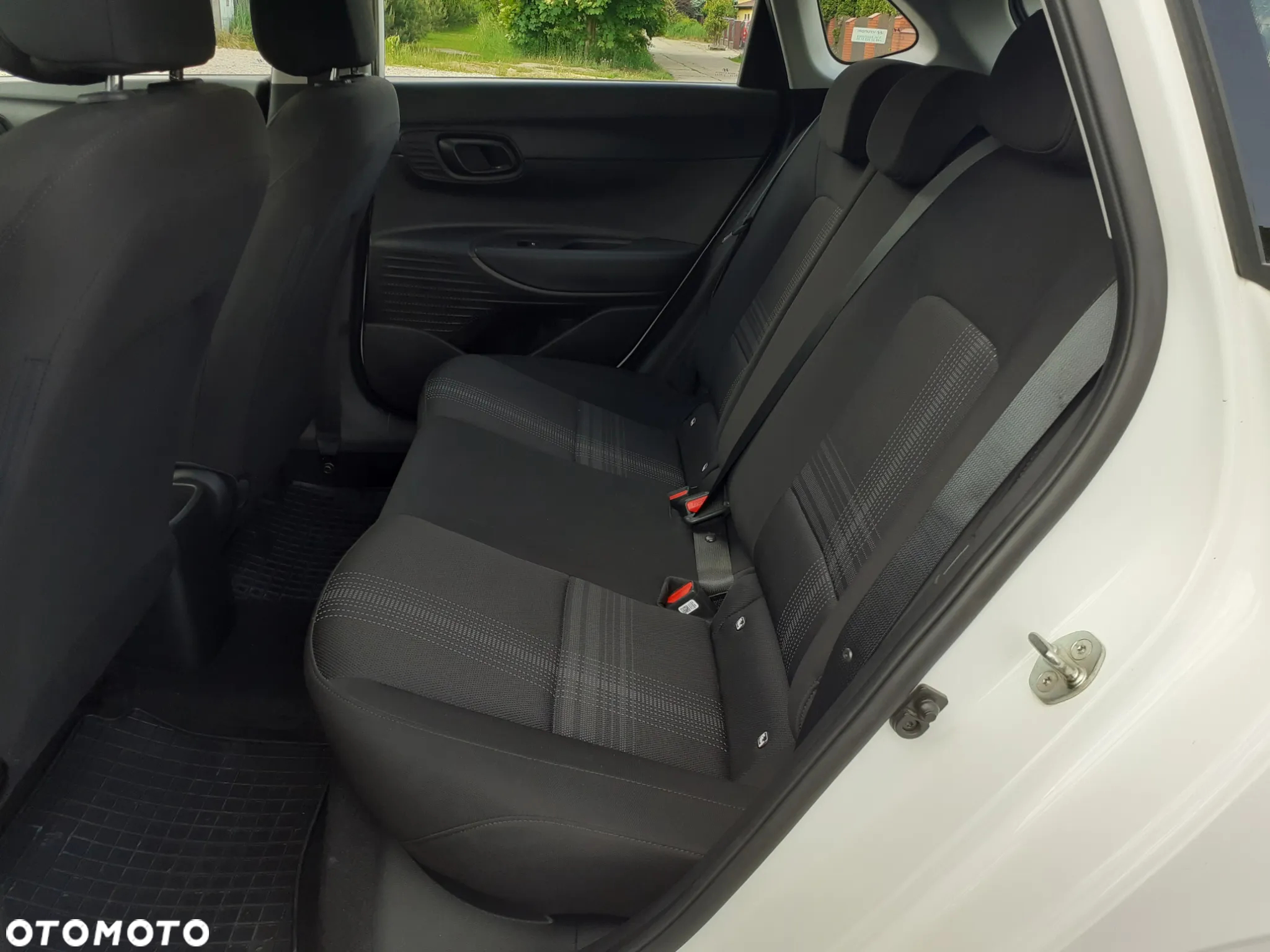 Hyundai i20 - 17