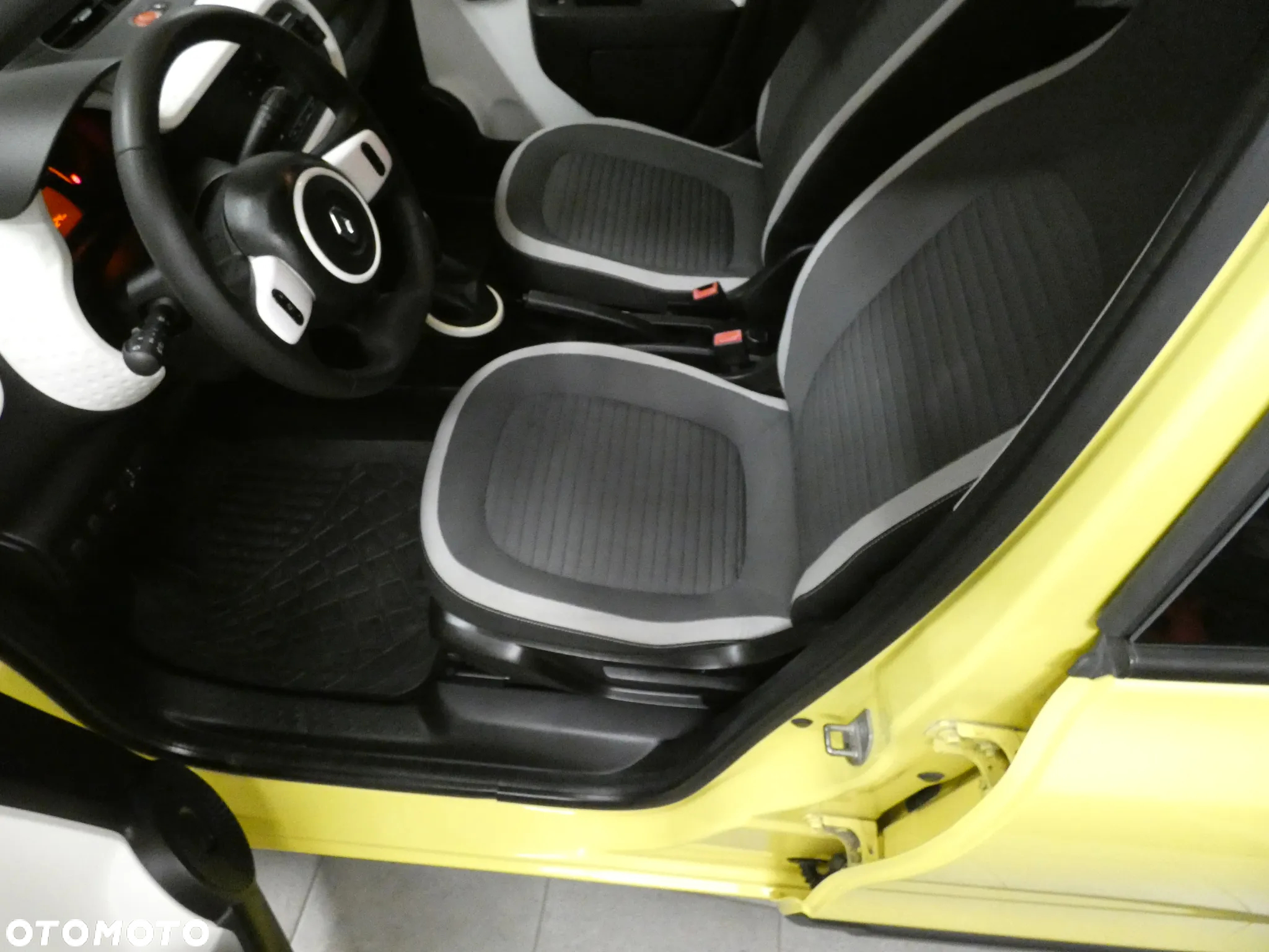 Renault Twingo - 10