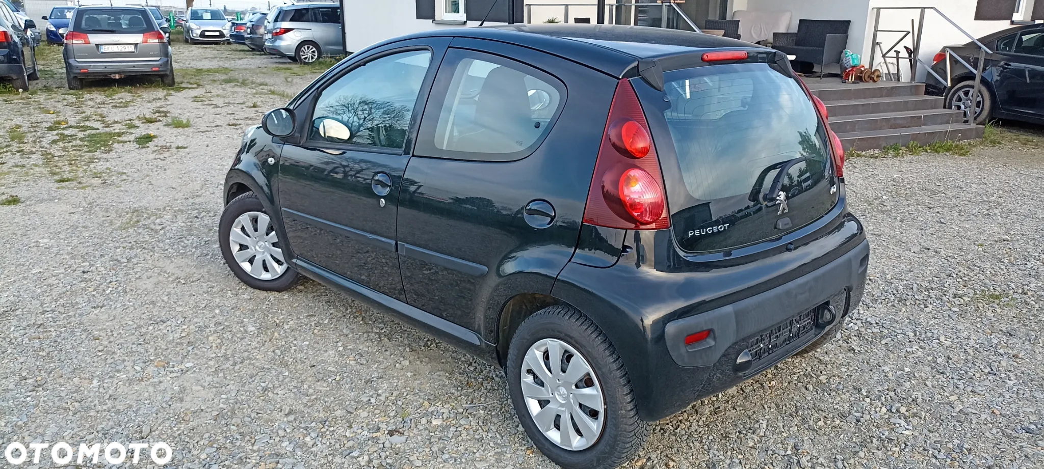 Peugeot 107 1.0 Happy - 11