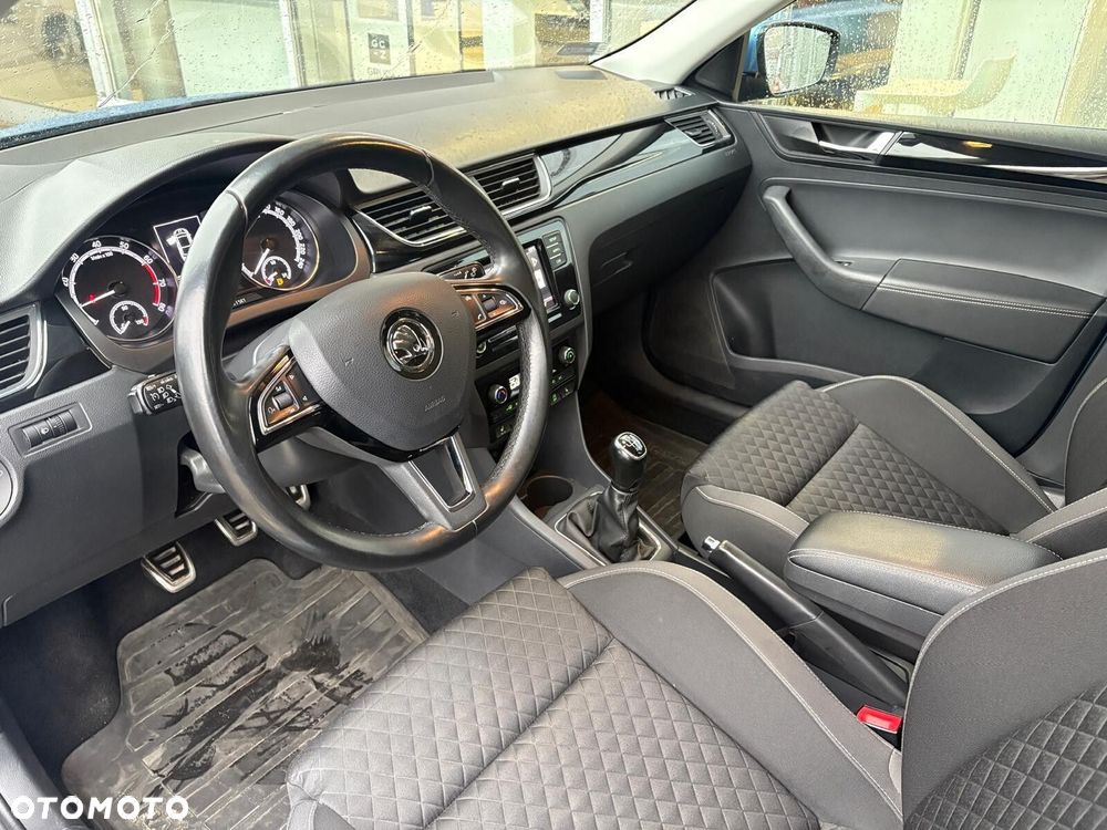 Skoda RAPID 1.0 TSI Style - 9