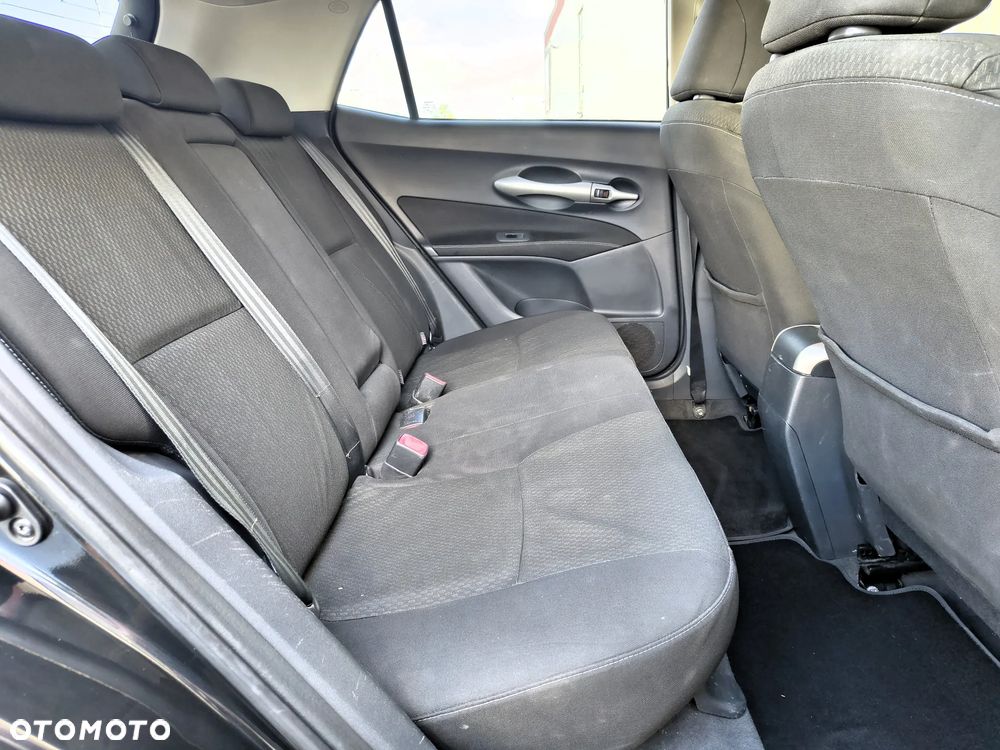 Toyota Auris 2.2 D-4D D-CAT - 20