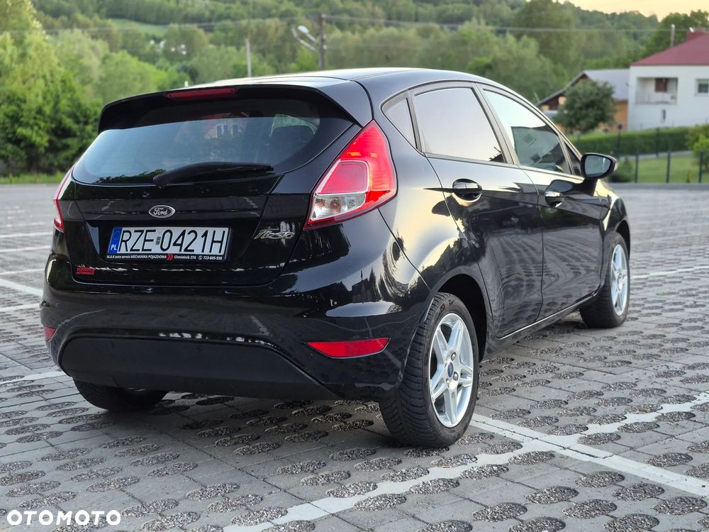 Ford Fiesta 1.25 Celebration - 7