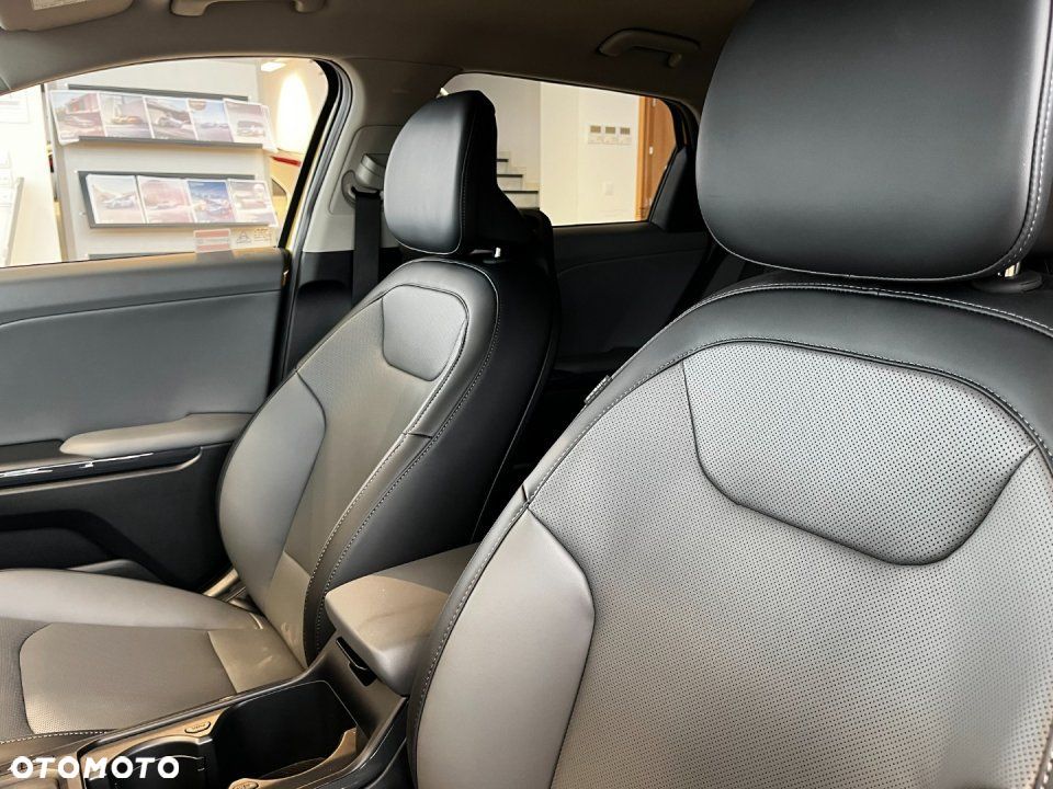 Kia K4 - 10