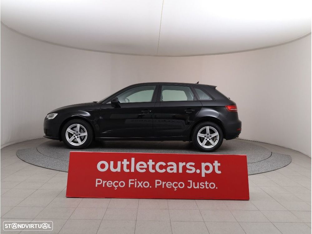 Audi A3 Sportback 30 TDI - 4