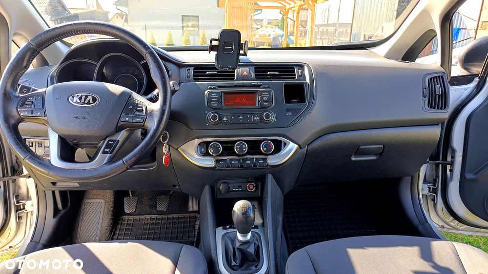 Kia Rio 1.1 crdi L - 36
