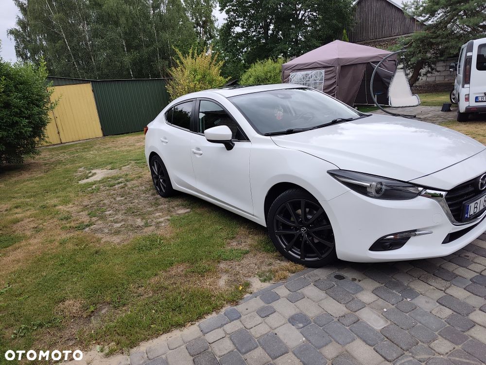 Mazda 3 - 4