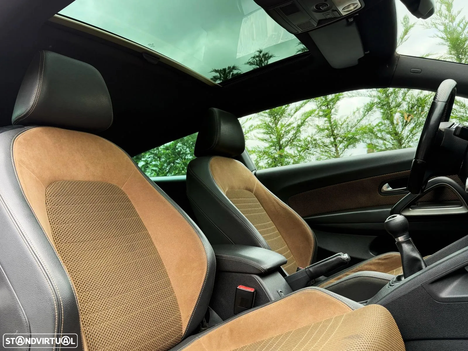 VW Scirocco 2.0 TDI Sport - 12