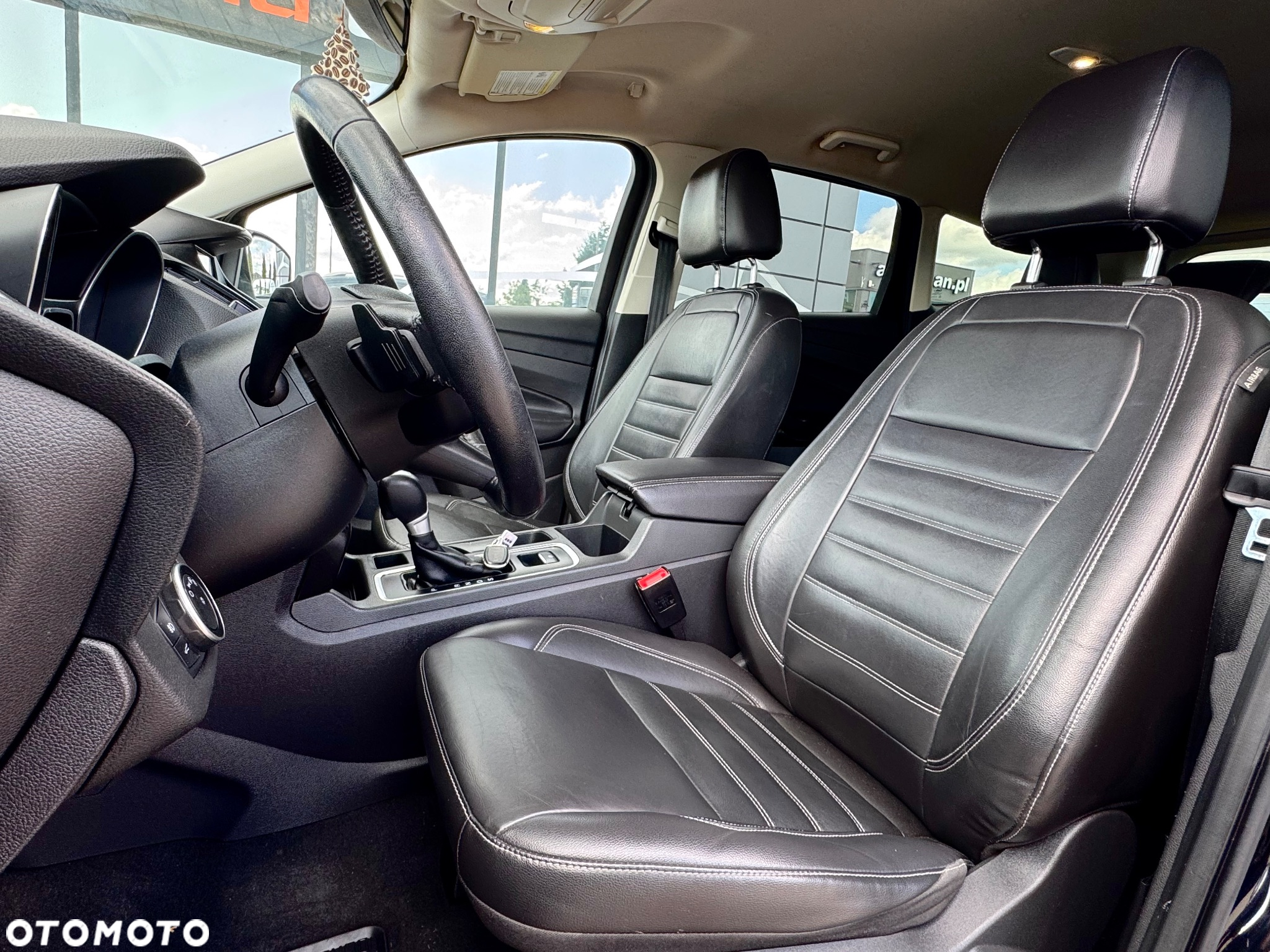 Ford Escape 2.0 EcoBoost AWD Titanium - 22