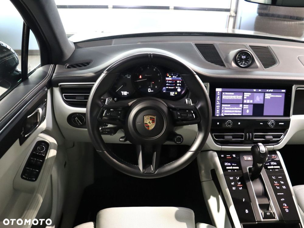 Porsche Macan T - 20