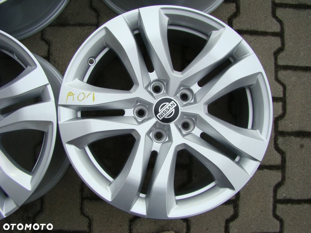 a01 5x114,3 Nissan Juke Qashqai X-Trail niemotnowane 7jx17 et35 - 3