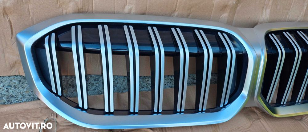 Grila radiator BMW Seria 3 G20 LCI Facelift 2022 / 2023 2024 - 2