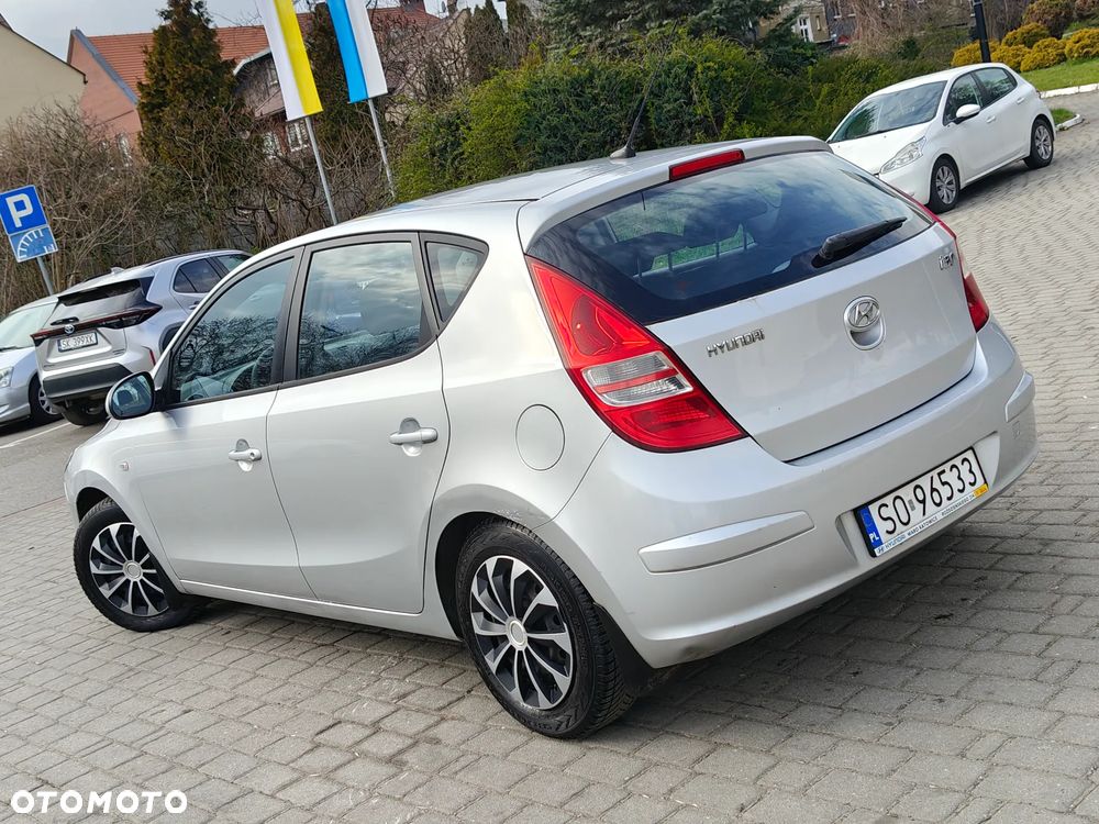 Hyundai i30 1.4 Classic + - 1