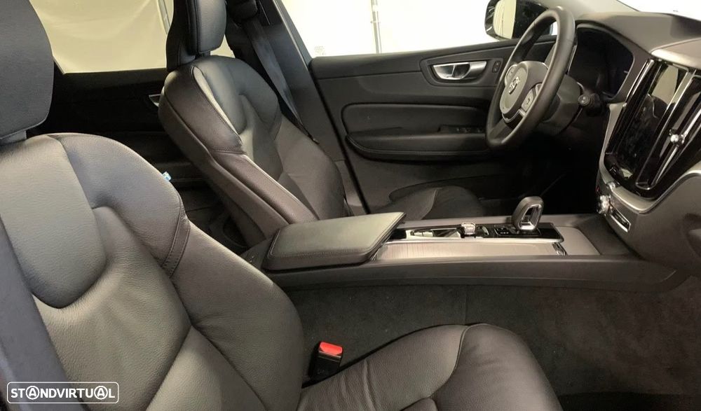 Volvo XC 60 B4 D AWD Geartronic Inscription - 12