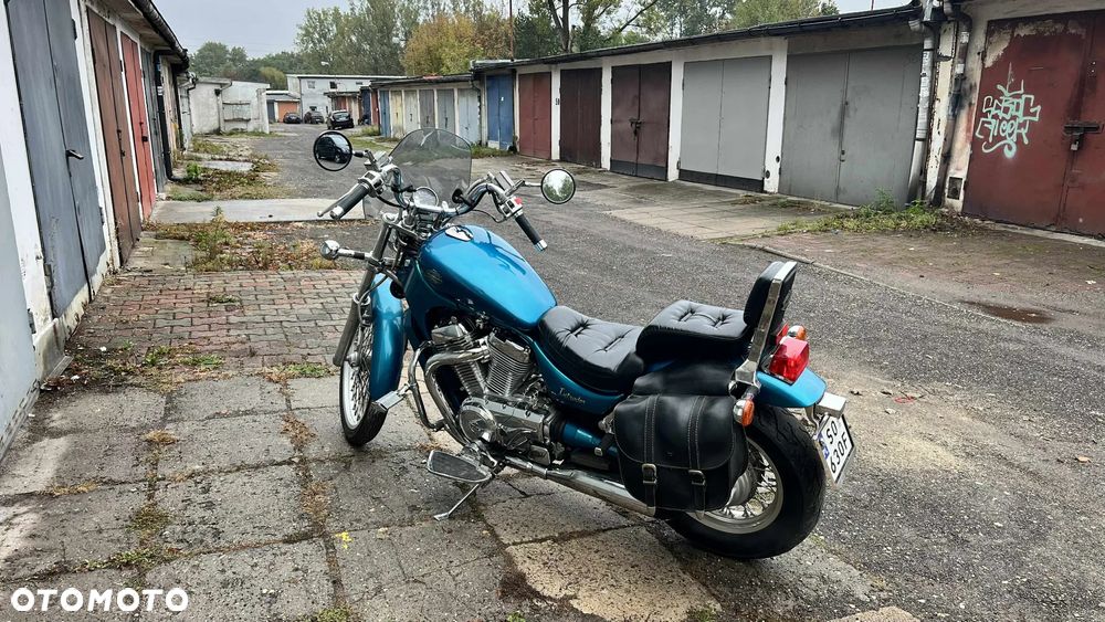 Suzuki Intruder - 15