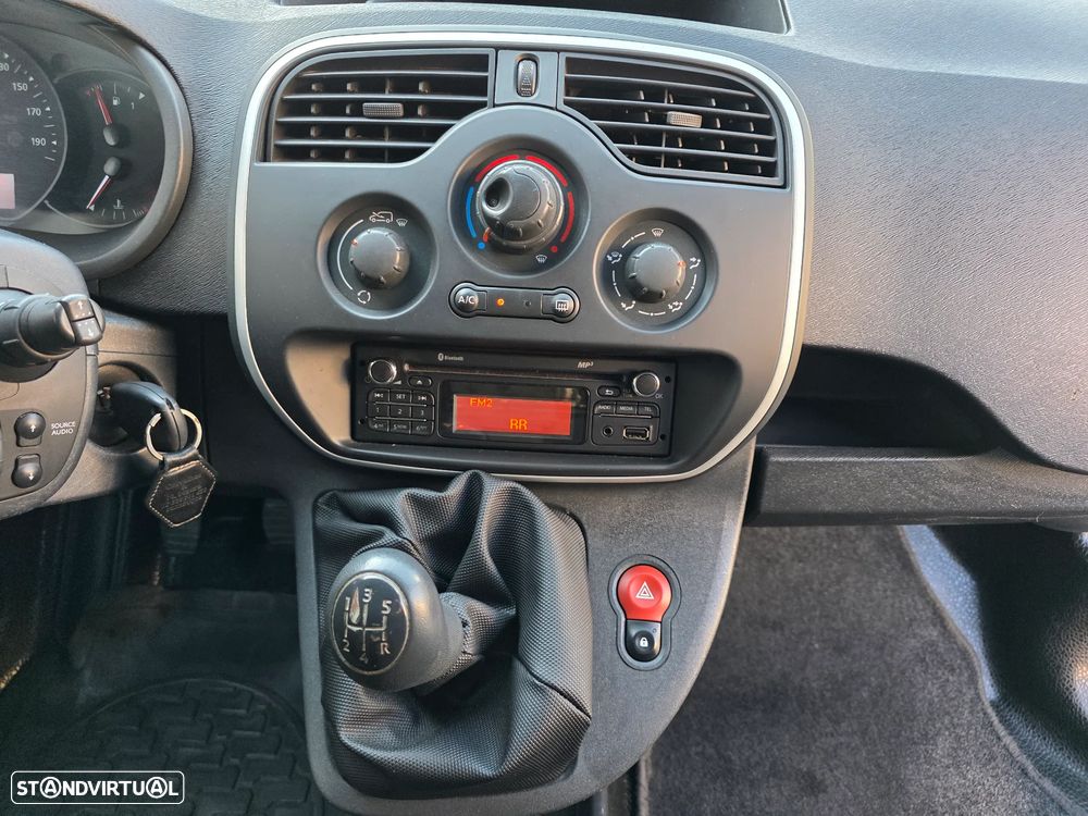 Renault kangoo 1.5DCi - 16